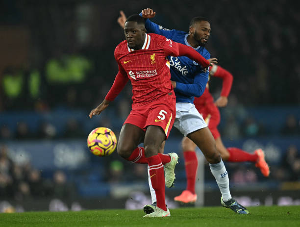 赛中屡次浪 赛中屡次浪