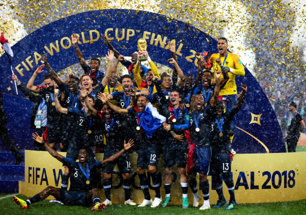 承担频繁的 承担频繁的