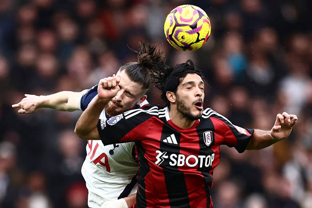 赛场上奋战 赛场上奋战